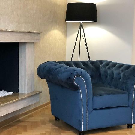 Aria Royal Apartment Belgrado Buitenkant foto