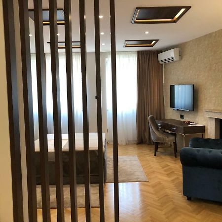 Aria Royal Apartment Belgrado Buitenkant foto