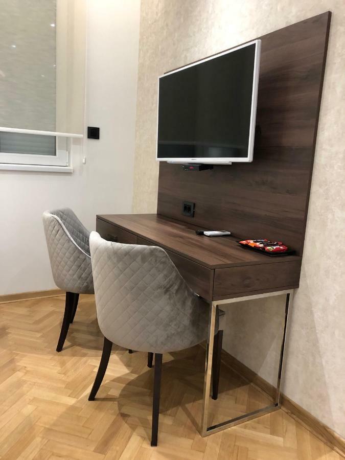 Aria Royal Apartment Belgrado Buitenkant foto