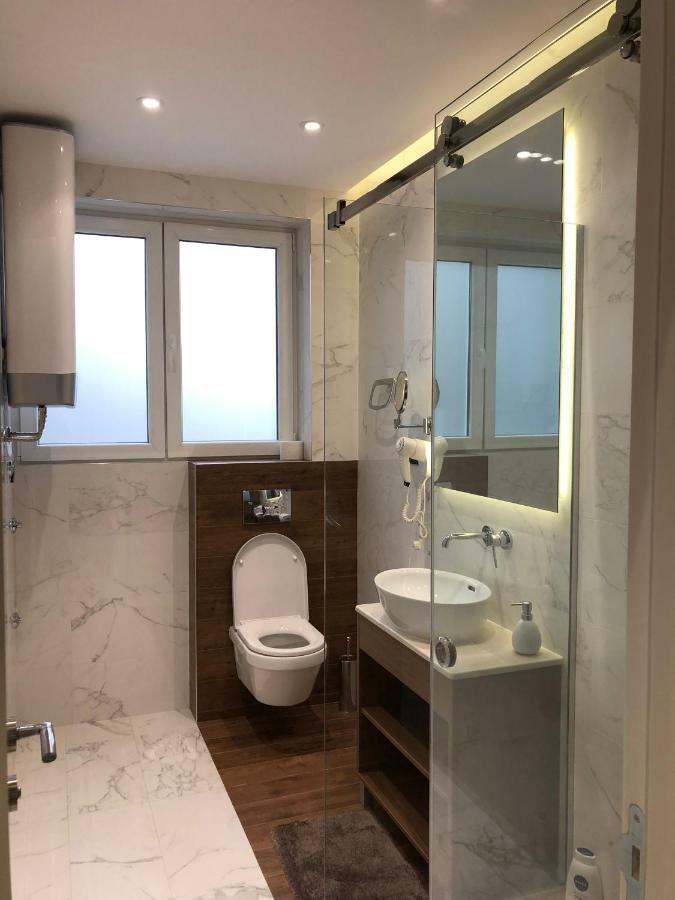 Aria Royal Apartment Belgrado Buitenkant foto