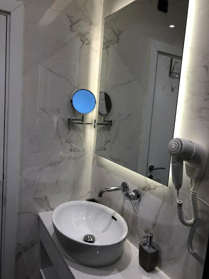 Aria Royal Apartment Belgrado Buitenkant foto