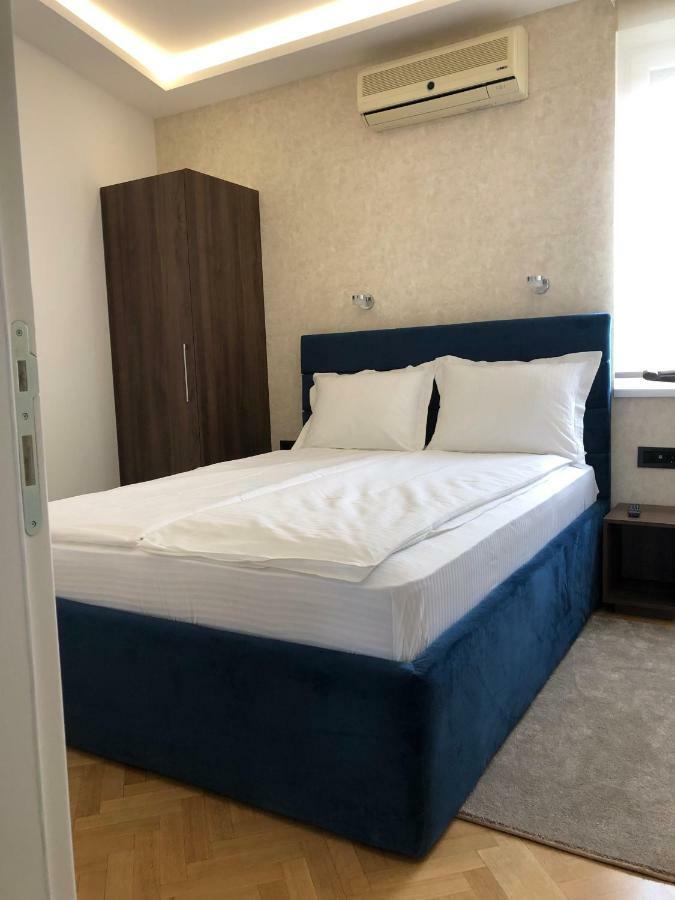 Aria Royal Apartment Belgrado Buitenkant foto