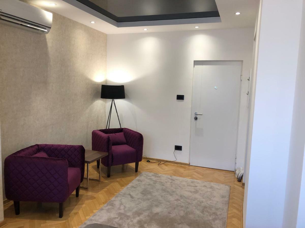 Aria Royal Apartment Belgrado Buitenkant foto